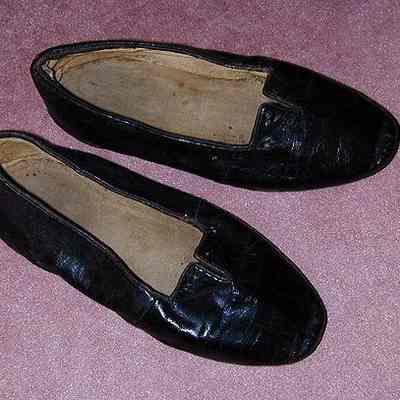 Shoe
