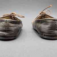 Shoes - Image 8