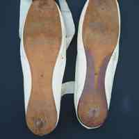 Slippers - Image 9