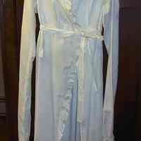 Gown, Dressing - Image 2