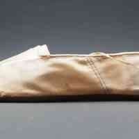 Slippers - Image 4