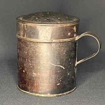 Sugar Shaker