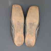 Shoes - Image 9