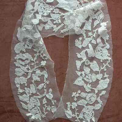 Notion, Lace