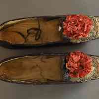 Slippers - Image 2