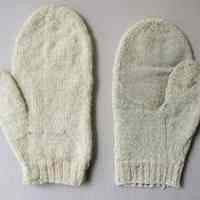 Mitten - Image 2