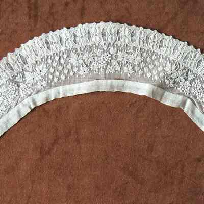 Collar