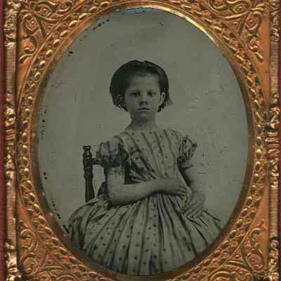 Girl, Striped Dress, Sallie