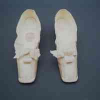 Slippers - Image 2