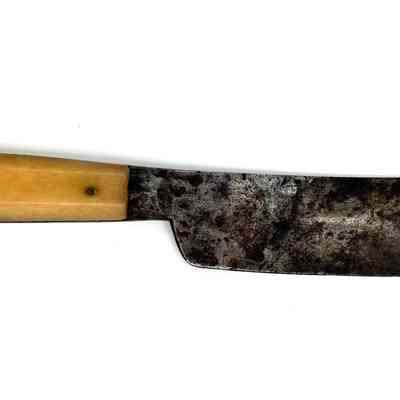 Knife
