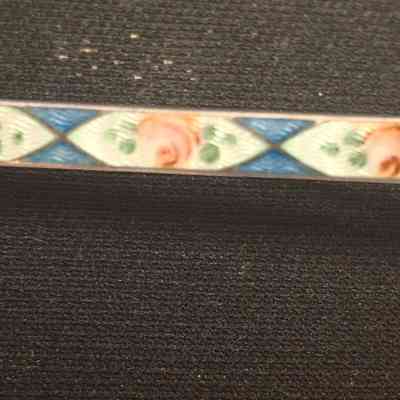 Bar Pin