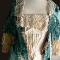 Gown, Tea - Image 2