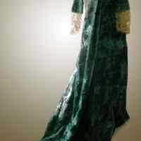 Gown, Tea - Image 3