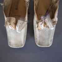 Slippers - Image 5