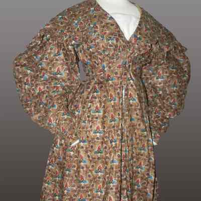 Gown, Dressing