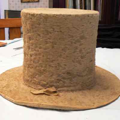 Hat, Top