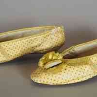 Slippers - Image 3