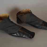 Boots - Image 2