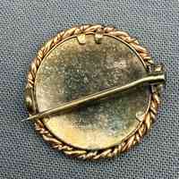 Brooch - Image 2