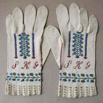 Glove