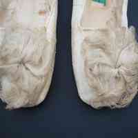 Slippers - Image 3