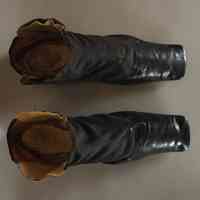 Boots - Image 3