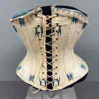Corset - Image 5