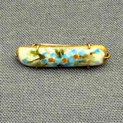 Lingerie Pin