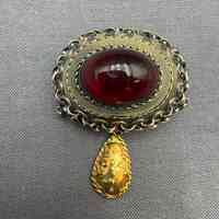 Brooch - Image 2