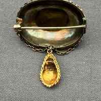 Brooch - Image 3