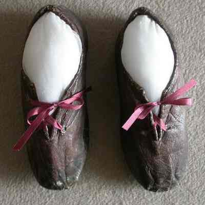 Shoe