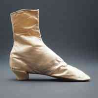 Boots - Image 3