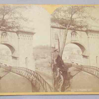 Arch at Fairmount.