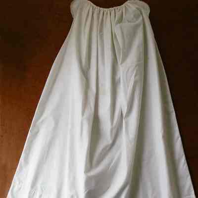 Gown, Cooler