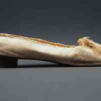 Slippers - Image 4