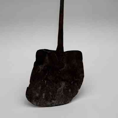 Peel Shovel