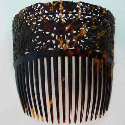 Comb, ornamental