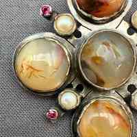 Brooch - Image 2