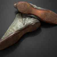 Bootee - Image 2