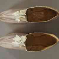 Slippers - Image 2