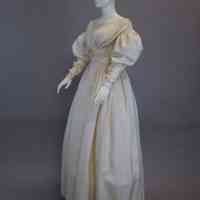 Wedding Dress and Pelerine - Image 7
