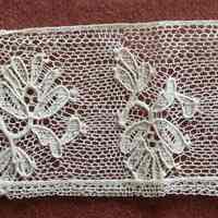 Notion, Embroidered Insertions - Image 2