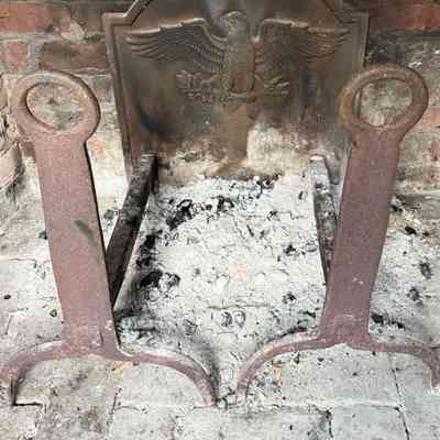 Andiron