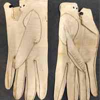 Glove - Image 2
