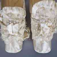 Slippers - Image 2