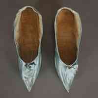 Slippers - Image 2