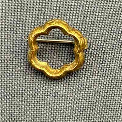Lingerie Pin