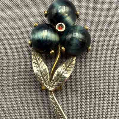 Scatter Pin