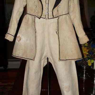 Suit