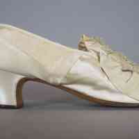 Slippers - Image 4